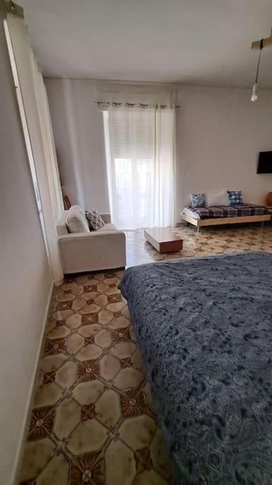 Donnaromita Holiday House Hystoric Center Naples Exterior photo